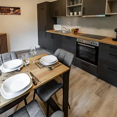 Eifelcomfort Modernes In Zentraler Lage *